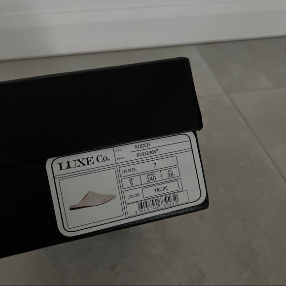 AUSTRALIAN LUXE & CO. - Picture 3 of 8